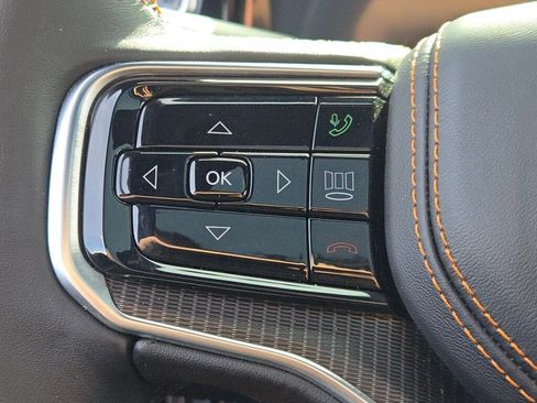 Used 2025 Jeep Grand Wagoneer Series III w/ Quick Order Packagew 28T image 35