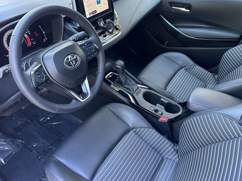 Used 2024 Toyota Corolla XSE FWD image 4