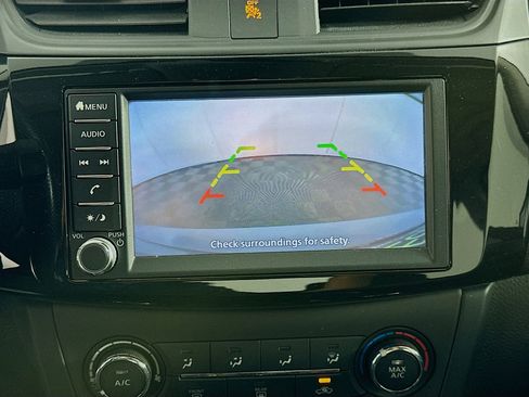 Used 2019 Nissan Sentra S image 21