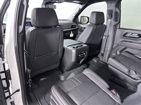 New 2026 Chevrolet Suburban RST w/ Comfort Package image 22