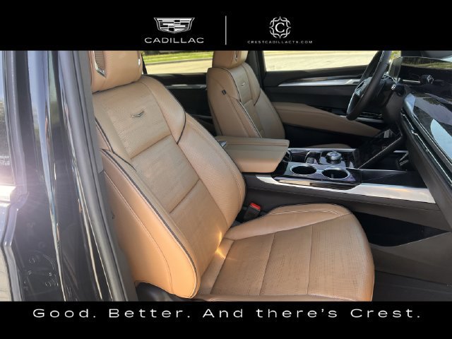 Used 2025 Cadillac Escalade Premium Luxury AWD/4WD image 26