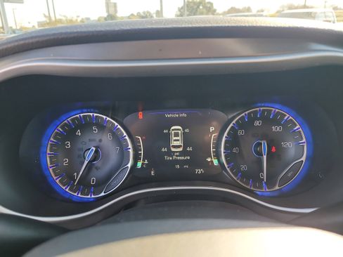 New 2026 Chrysler Pacifica Select image 22