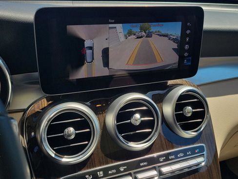 Certified 2022 Mercedes-Benz GLC 300 GLC 300 image 31