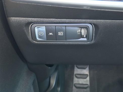 Certified 2024 Honda Prologue Touring image 23