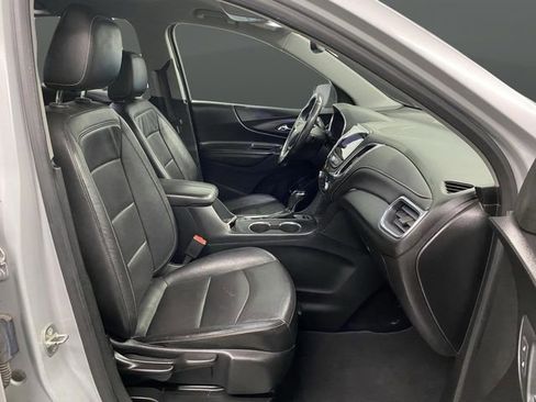Used 2019 Chevrolet Equinox Premier image 32