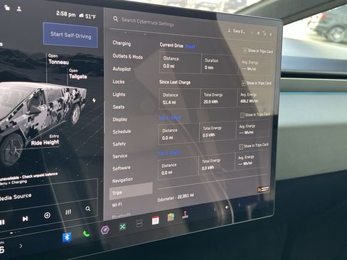 Used 2024 Tesla Cybertruck AWD Crew Cab image 17