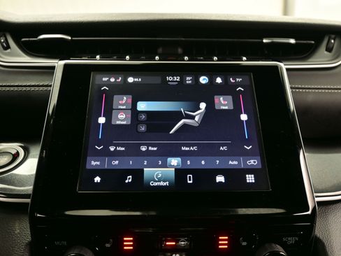 Used 2023 Jeep Grand Cherokee Altitude image 20