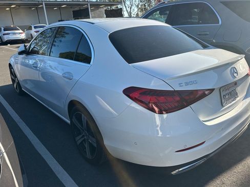 Used 2023 Mercedes-Benz C 300 Sedan image 9