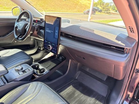 Certified 2023 Ford Mustang Mach-E Premium AWD/4WD image 30