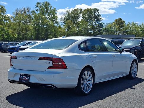 Used 2020 Volvo S90 T6 R-Design AWD/4WD image 4