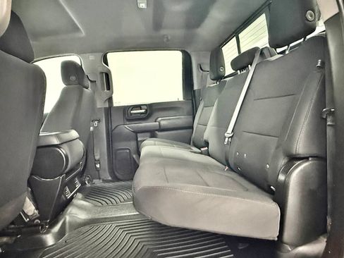 Used 2022 Chevrolet Silverado 2500 W/T w/ WT Fleet Convenience Package AWD/4WD image 17