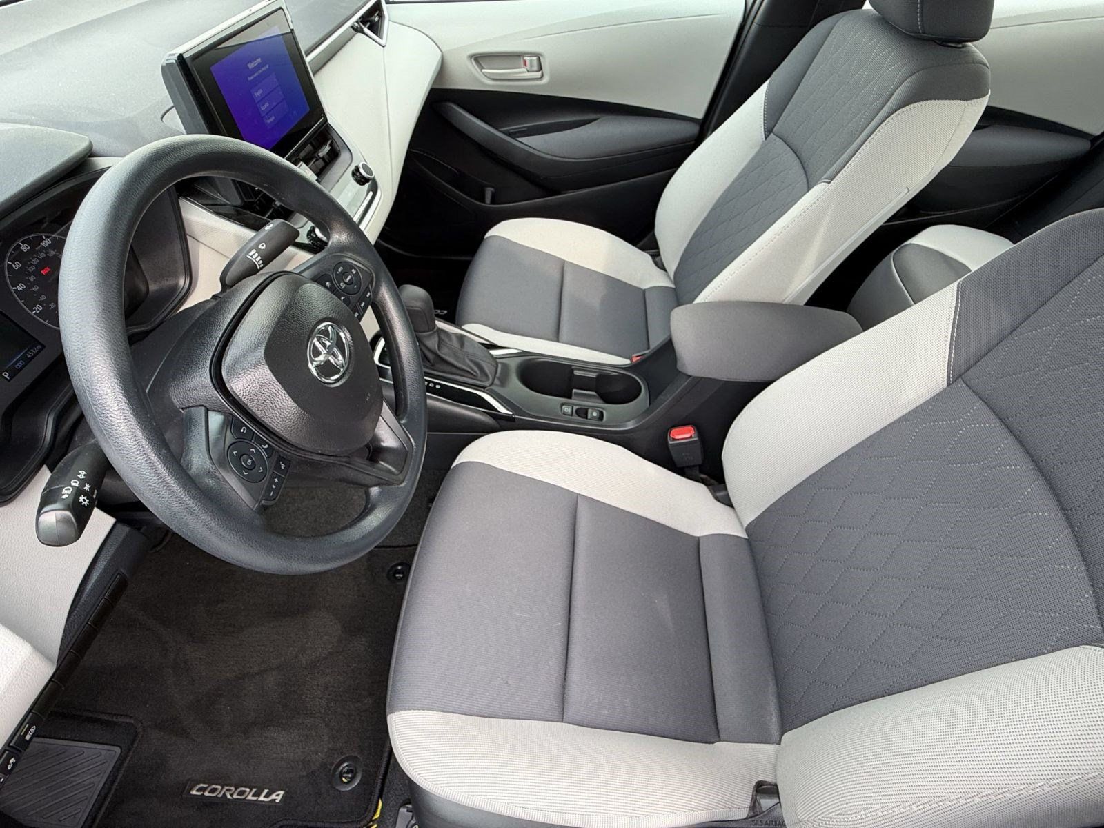 Certified 2024 Toyota Corolla LE FWD image 29