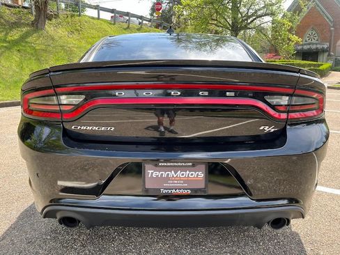 Used 2017 Dodge Charger R/T RWD image 41