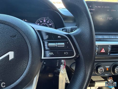 Used 2022 Kia Forte LXS image 29