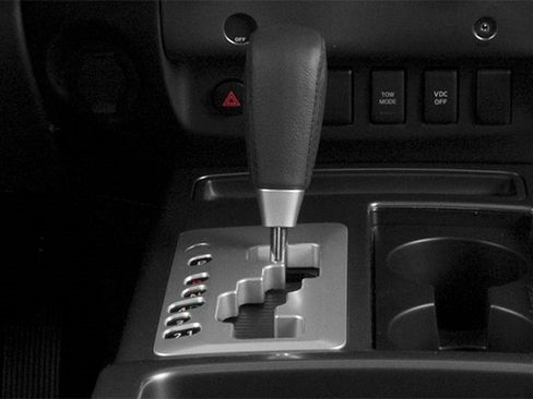 Used 2014 Nissan Titan SV w/ SV Value Truck Package image 13