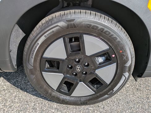 New 2026 Hyundai Santa Fe SE image 14