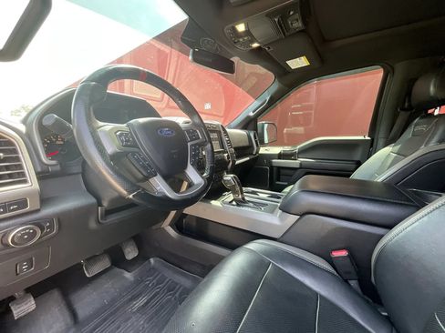Used 2017 Ford F150 Raptor w/ Equipment Group 802A Luxury AWD/4WD image 9