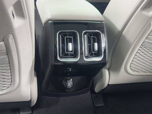 New 2026 Kia Sorento SX AWD/4WD image 39