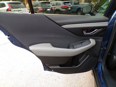 Used 2020 Subaru Outback Premium AWD/4WD image 16