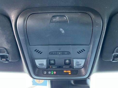 Used 2019 Cadillac XT4 Sport image 18