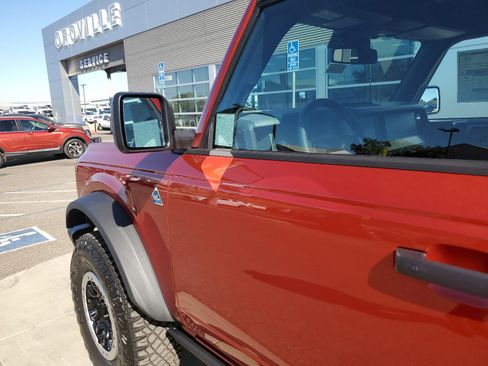 Used 2024 Ford Bronco Black Diamond w/ Sasquatch Package image 10