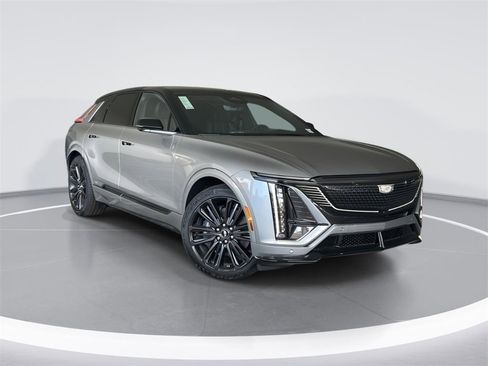 New 2026 Cadillac Lyriq V image 1