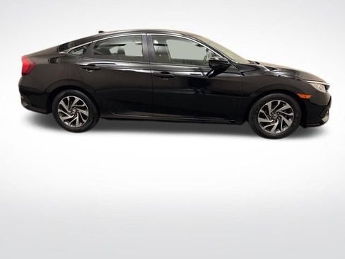 Used 2017 Honda Civic EX image 4