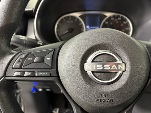 Used 2023 Nissan Kicks S image 24