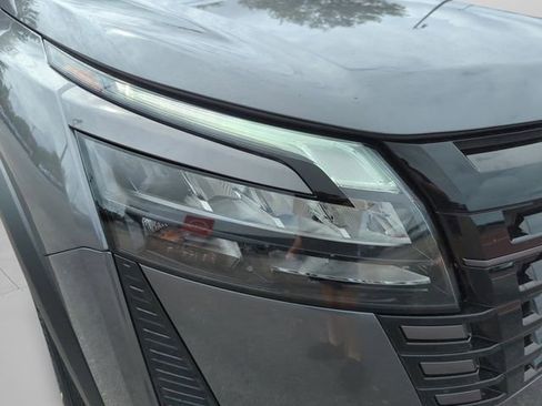 New 2026 Nissan Pathfinder SL FWD image 46