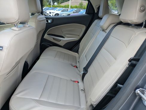 Used 2019 Ford EcoSport Titanium FWD image 12