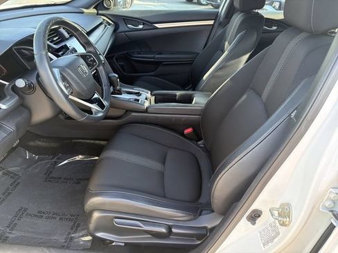 Used 2019 Honda Civic Sport image 11
