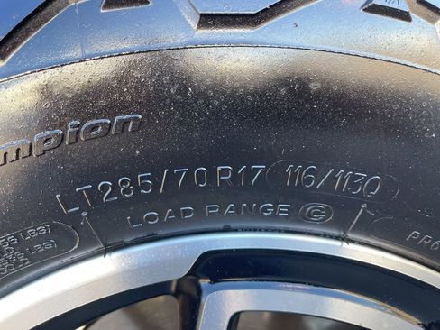 Used 2025 Jeep Wrangler Unlimited Rubicon image 33