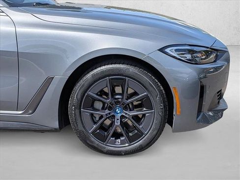 Certified 2023 BMW i4 eDrive40 w/ Premium Package RWD image 25