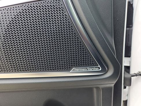 Used 2025 Kia Telluride SX image 30