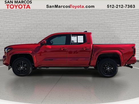 Used 2026 Toyota Tacoma SR5 AWD/4WD image 9