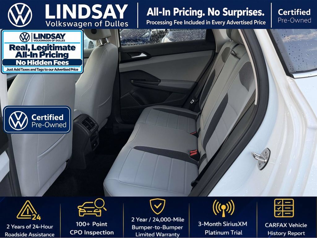 Certified 2023 Volkswagen Taos SE w/ Panoramic Sunroof Package AWD/4WD image 15