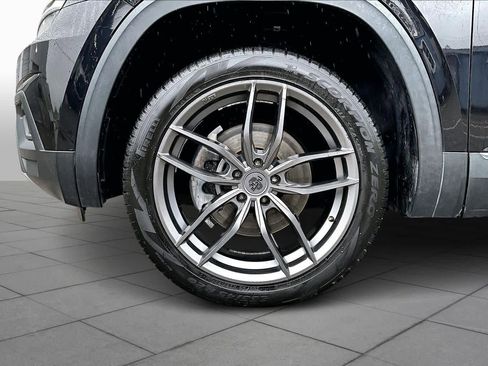 Used 2018 Volkswagen Atlas SE image 10