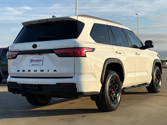 Used 2024 Toyota Sequoia TRD Pro AWD/4WD image 9