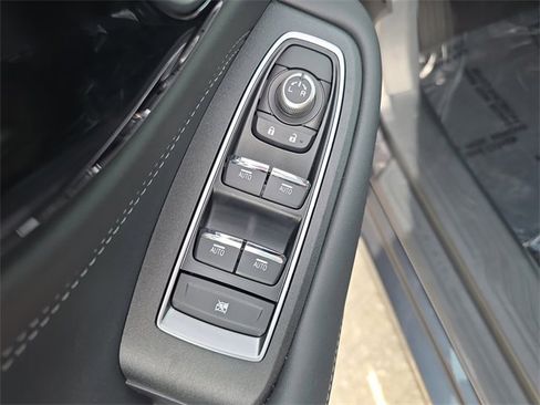Used 2025 Subaru Legacy Limited w/ Popular Package #3 image 14