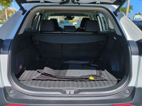 Used 2025 Toyota RAV4 Limited image 12
