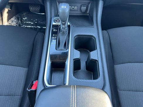 Used 2024 Nissan Sentra SV FWD image 11