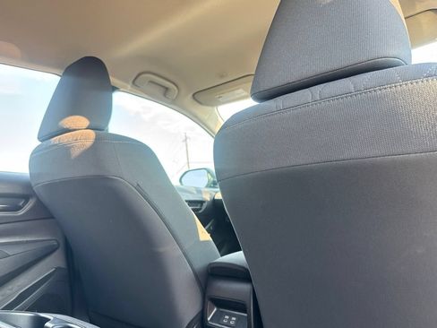 Used 2025 Toyota Corolla LE FWD image 29