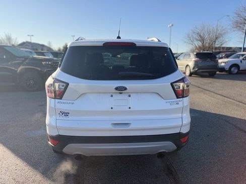 Used 2017 Ford Escape Titanium image 5