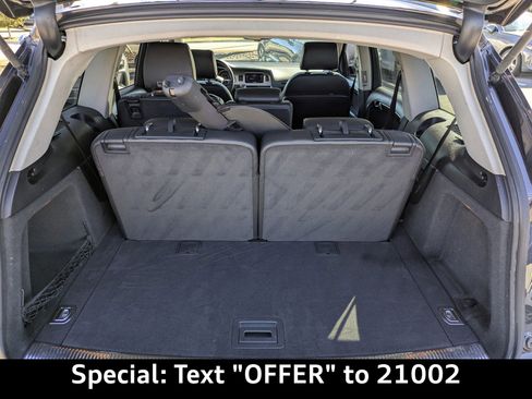 Used 2012 Audi Q7 3.0T Premium image 12