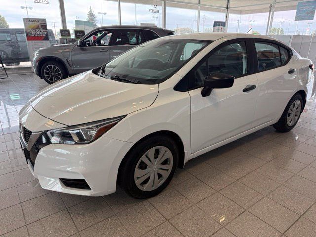 Used 2020 Nissan Versa S FWD image 8