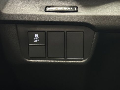 Used 2025 Honda CR-V EX image 16