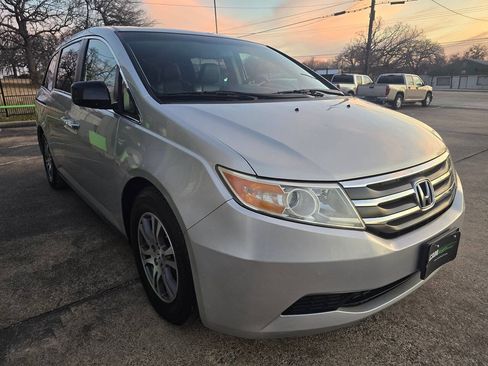 Used 2012 Honda Odyssey EX-L image 4