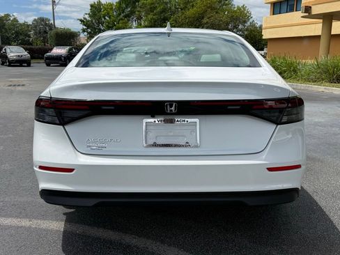 New 2026 Honda Accord LX image 4