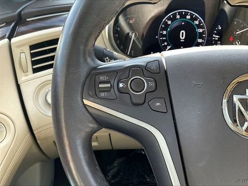 Used 2014 Buick LaCrosse Leather FWD image 10