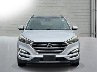 Used 2016 Hyundai Tucson Limited w/ Option Group 03 AWD/4WD video 2
